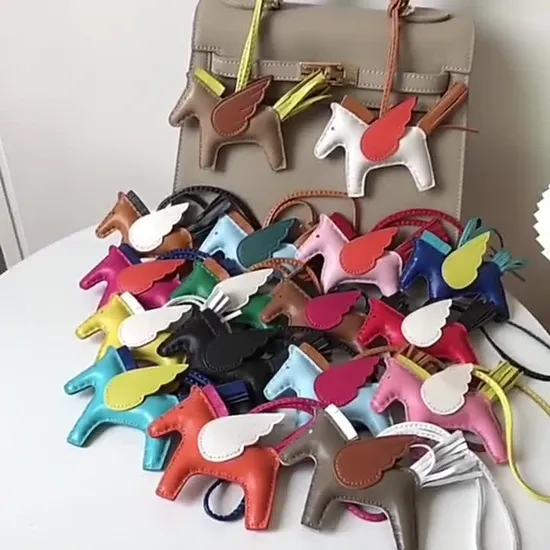 Ea112 Rodeo-Oran Sheepskin Bulk Small Pendant Purse Charms Designers Wholesale Hand for Handbag Luxury Designer Genuine Leather Horse Bag Charm