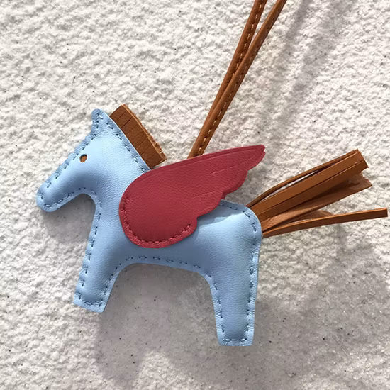 Ea112 Rodeo-Oran Sheepskin Bulk Small Pendant Purse Charms Designers Wholesale Hand for Handbag Luxury Designer Genuine Leather Horse Bag Charm