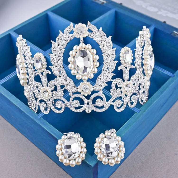 Bride Queen Luxury Rhinestone Wedding Dress Wedding Dress Wedding Accessories